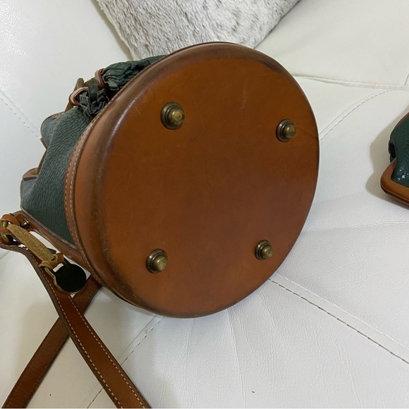 ❗️SOLD❗️Dooney & Bourke - Picture 5 of 6